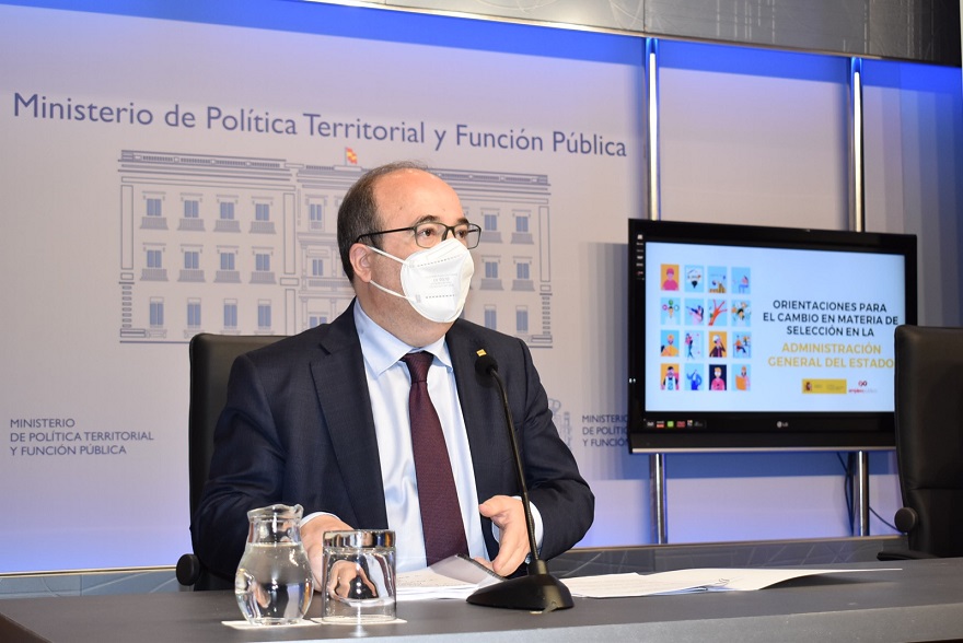 El ministro de Función Pública, 
