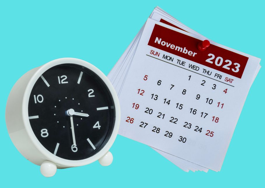 Calendario noviembre y reloj